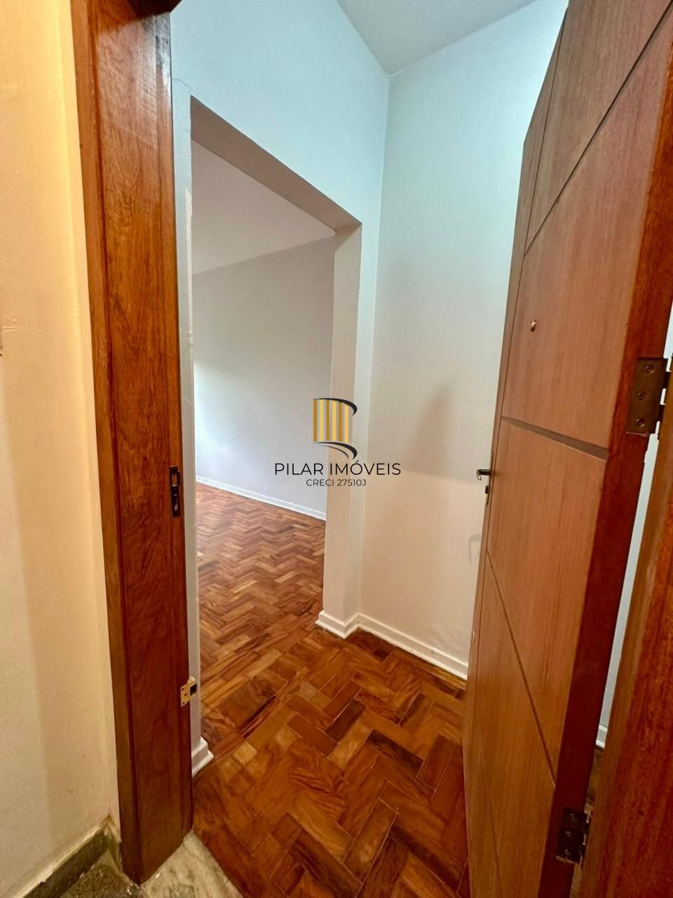 Apartamento 2 dormitórios no bairro Cavalhada