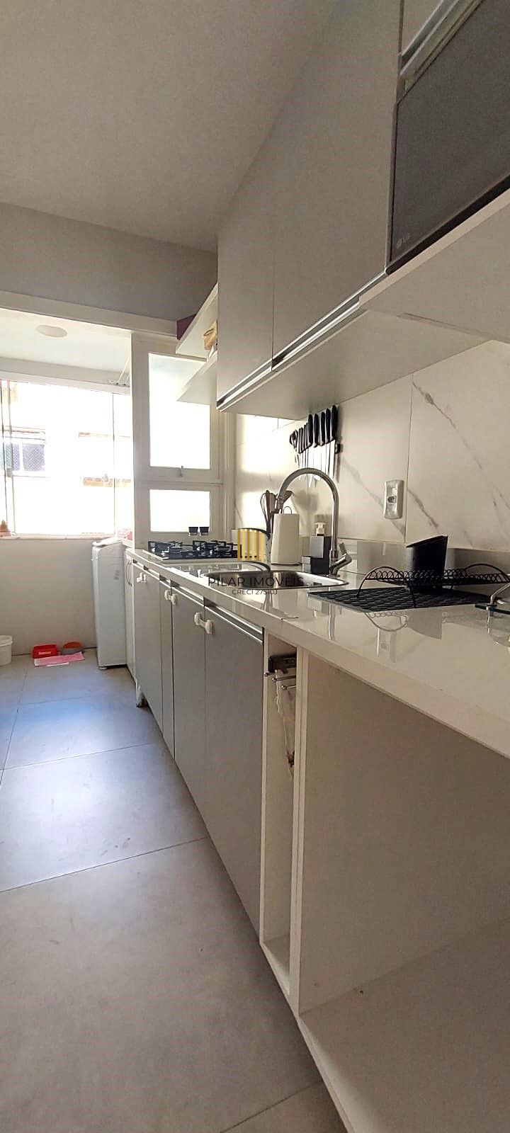 1 DORMITORIO SEMIMOBILIADO 54,69M²