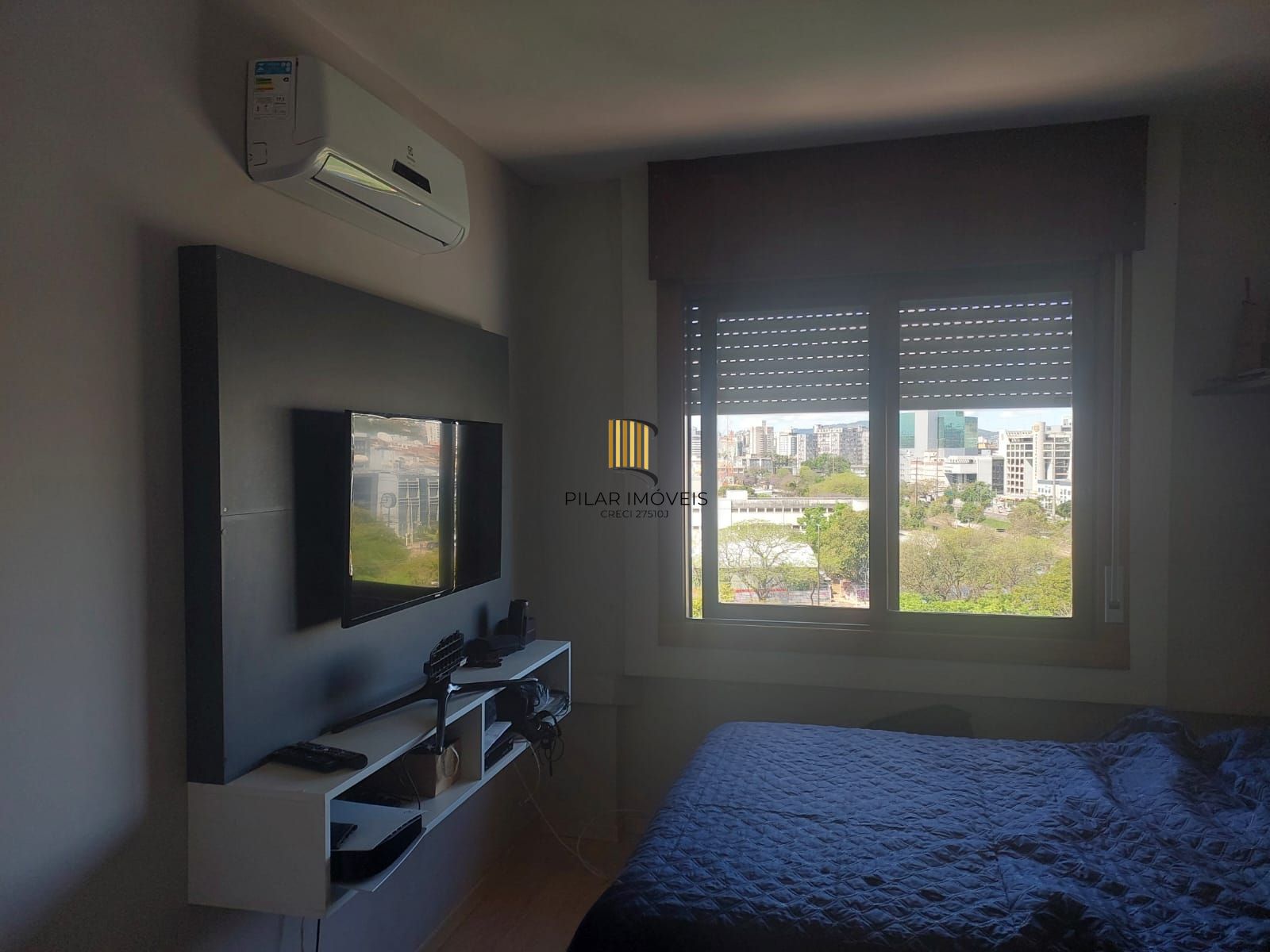 COBERTURA MENINO DEUS