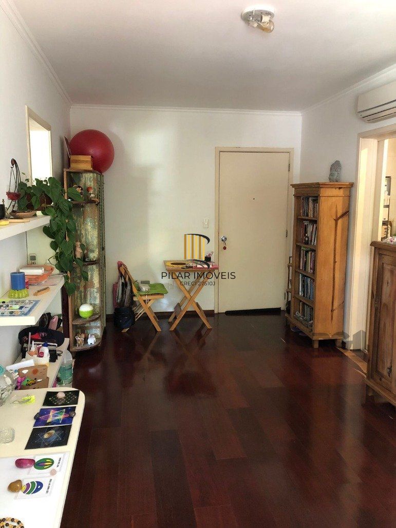 Apartamento 1 dormitório com 1 vaga de garagem coberta no Bairro Nonoaí