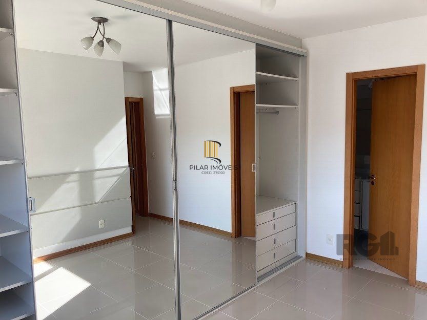Apartamento 2 dormitórios com suíte para venda no SPOT Cidade Baixa em Porto Alegre.