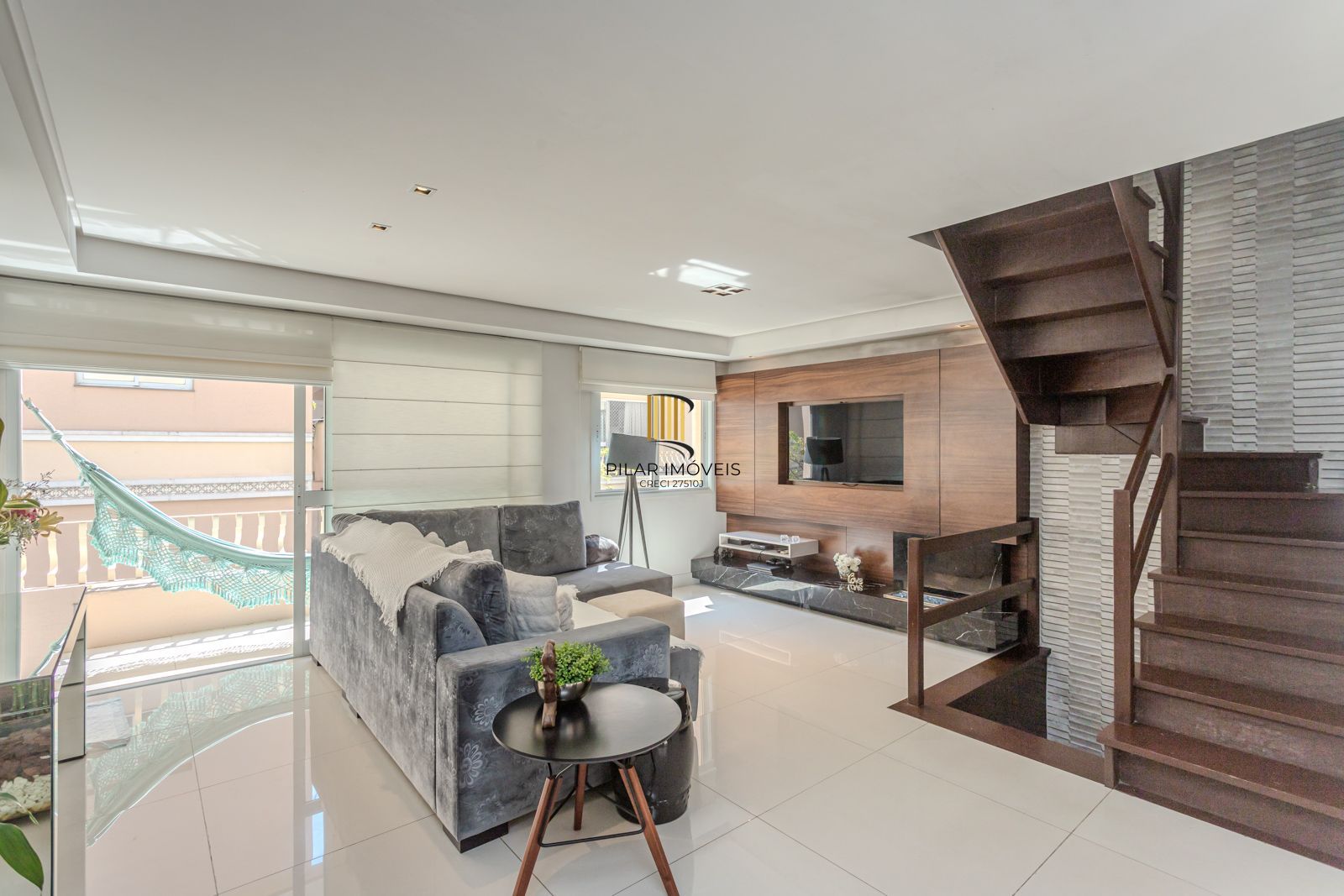 Casa com 3 suítes, Jacuzzi e vista panorâmica para o Guaíba