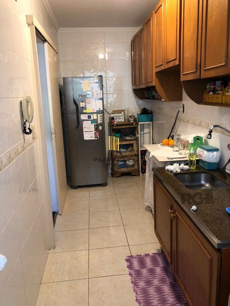 Apartamento 1 dormitório com 1 vaga de garagem coberta no Bairro Nonoaí