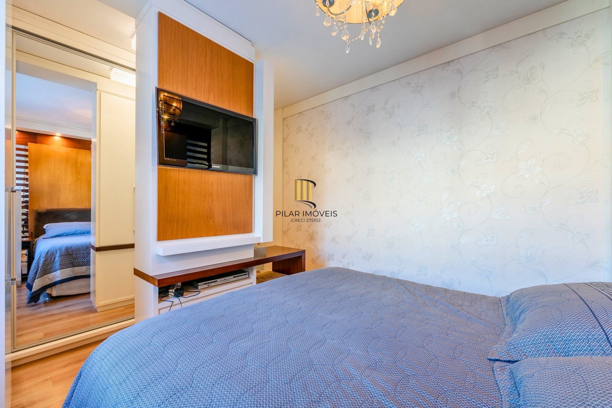 Vista deslumbrante para o Guaíba + 3 suítes no coração do Menino Deus!