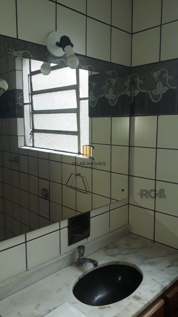 Amplo Apartamento no bairro Santana, proximo Hospital de Clinicas