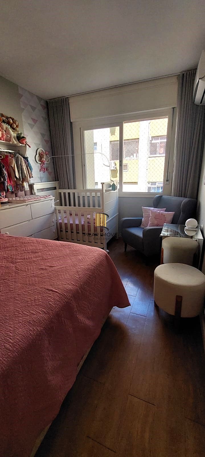 1 DORMITORIO SEMIMOBILIADO 54,69M²