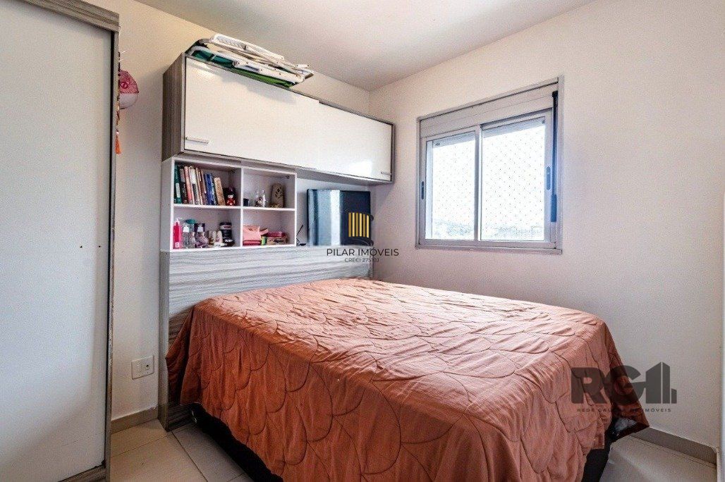 Apartamento 2 dormitórios no bairro Glória
