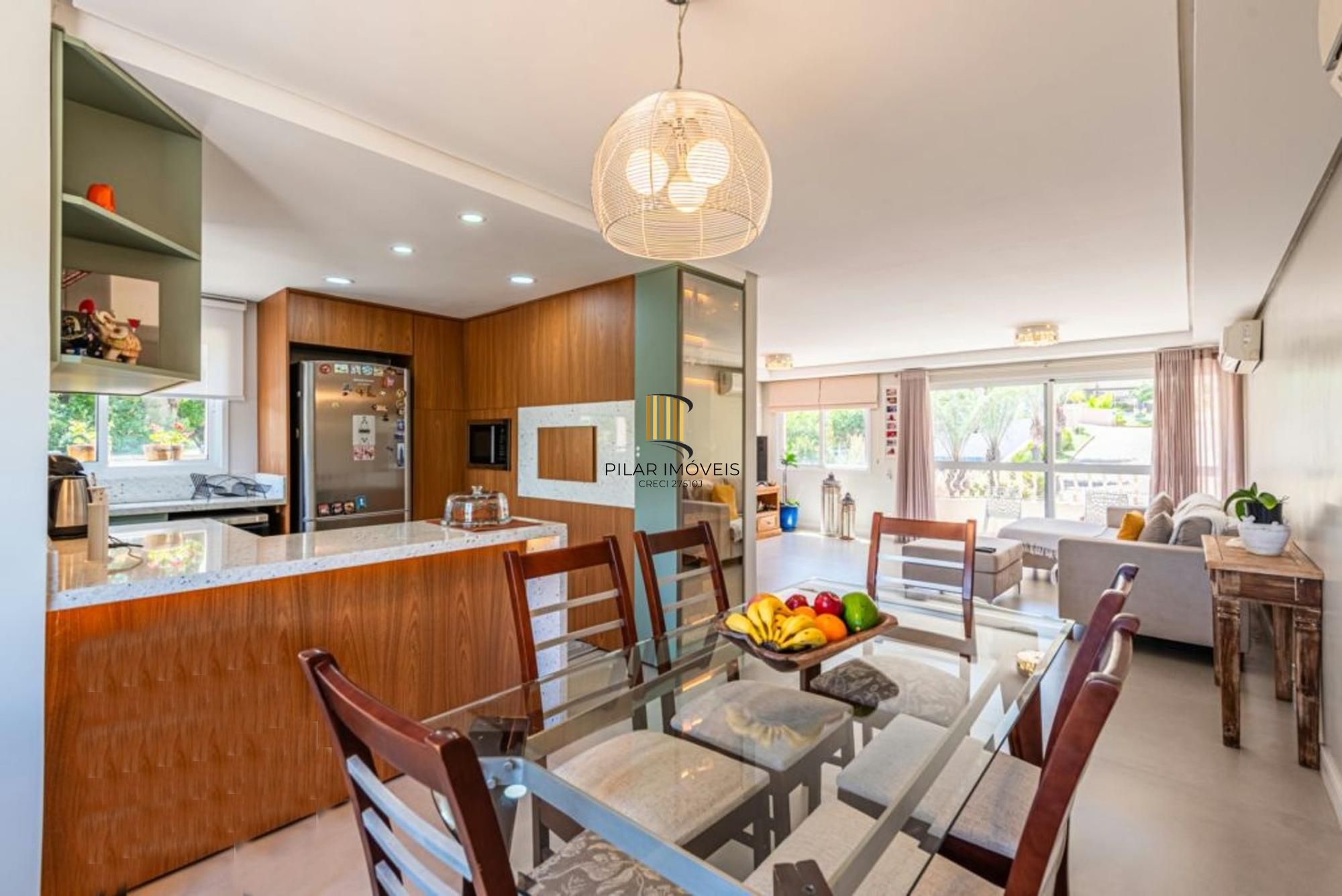 Casa de Esquina exclusiva em condominio fechado!!!