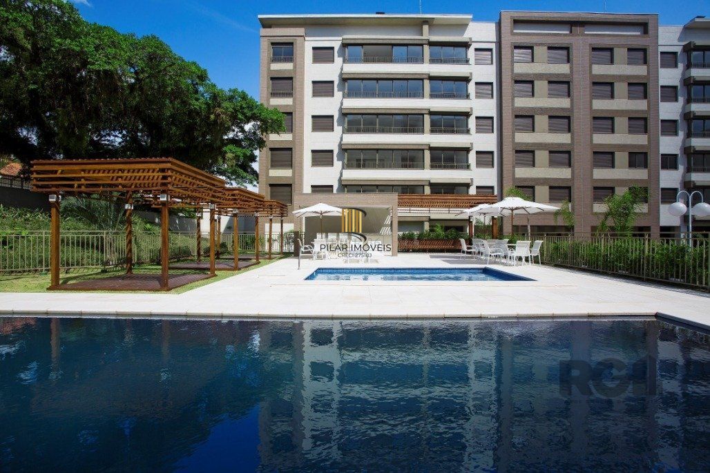Apartamento 3 dormitórios no bairro Cavalhada
