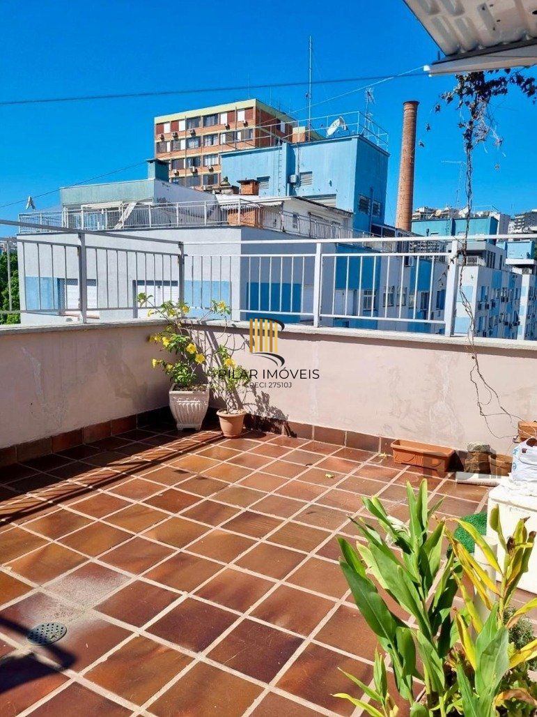 Cobertura 2 dormitórios no bairro Floresta