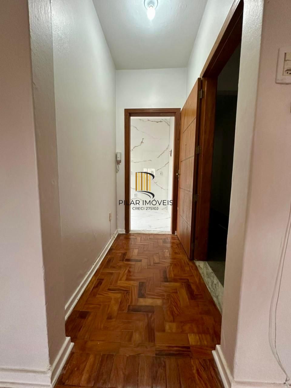 Apartamento 2 dormitórios no bairro Cavalhada
