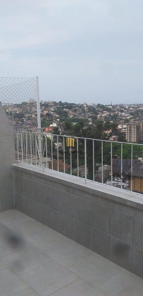 Cobertura 2 dormitórios no bairro Medianeira