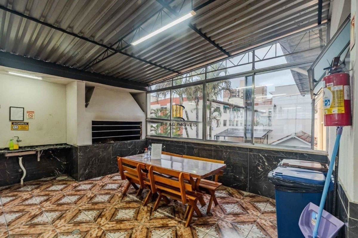 APARTAMENTO 2 DORMITORIOS E 1 VAGA AMPLO E CONSERVADO