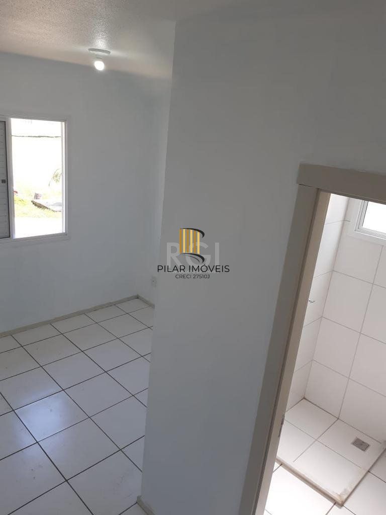 Casa de Condomínio 2 dormitórios no bairro Terra Nova