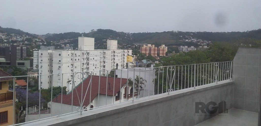 Cobertura 2 dormitórios no bairro Medianeira