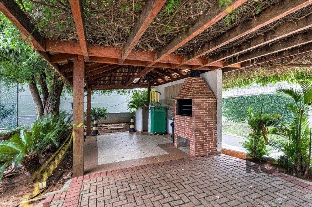 Apartamento 2 dormitórios no bairro Glória