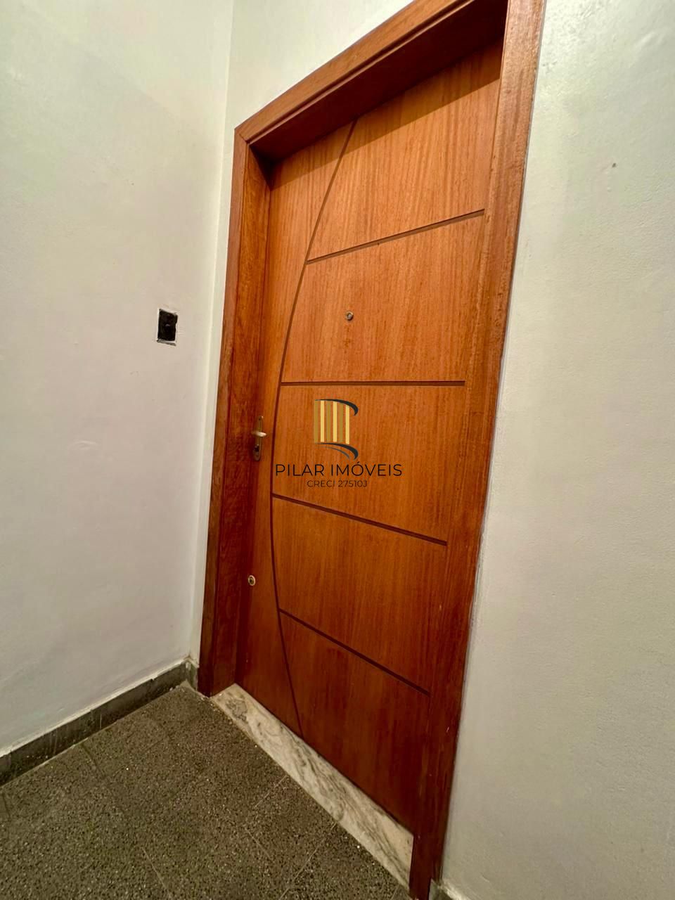 Apartamento 2 dormitórios no bairro Cavalhada