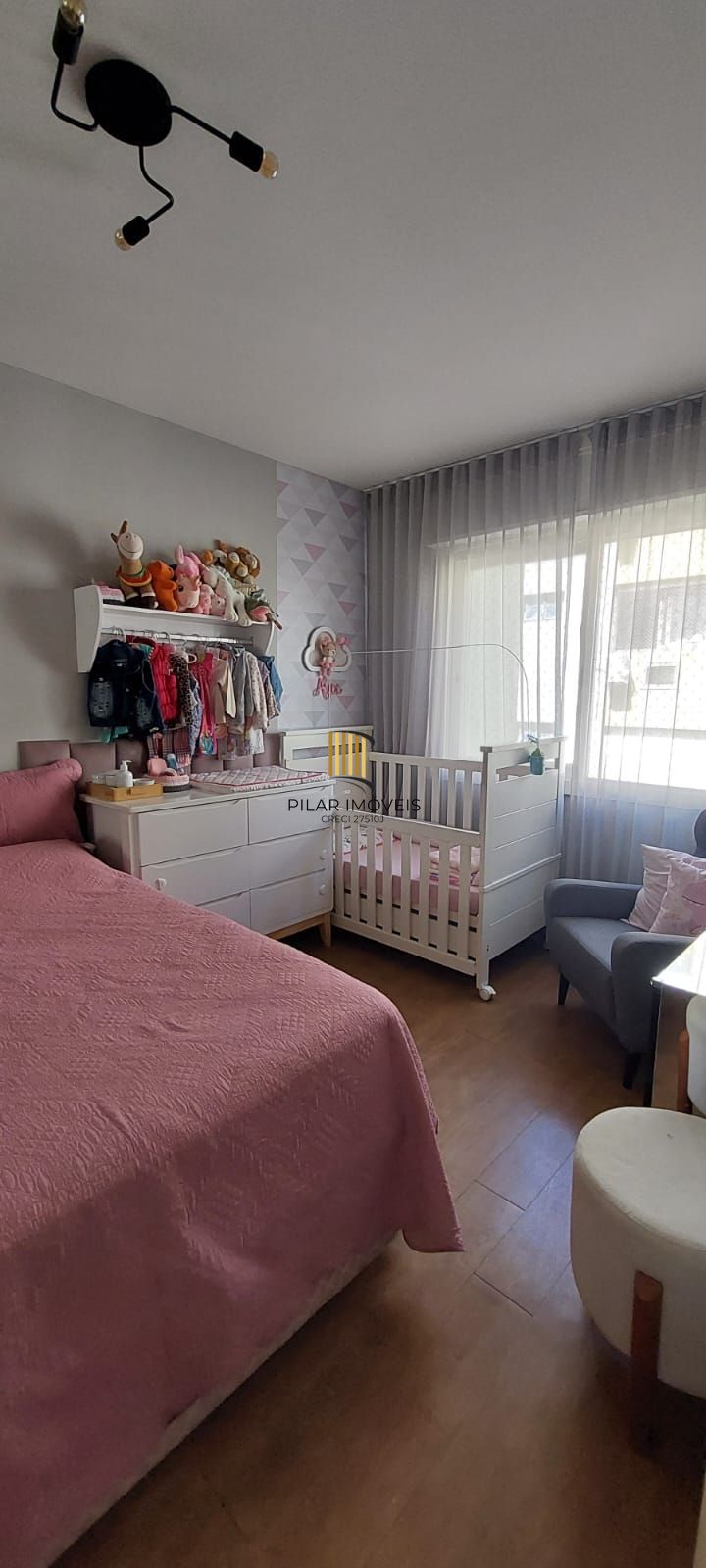 1 DORMITORIO SEMIMOBILIADO 54,69M²