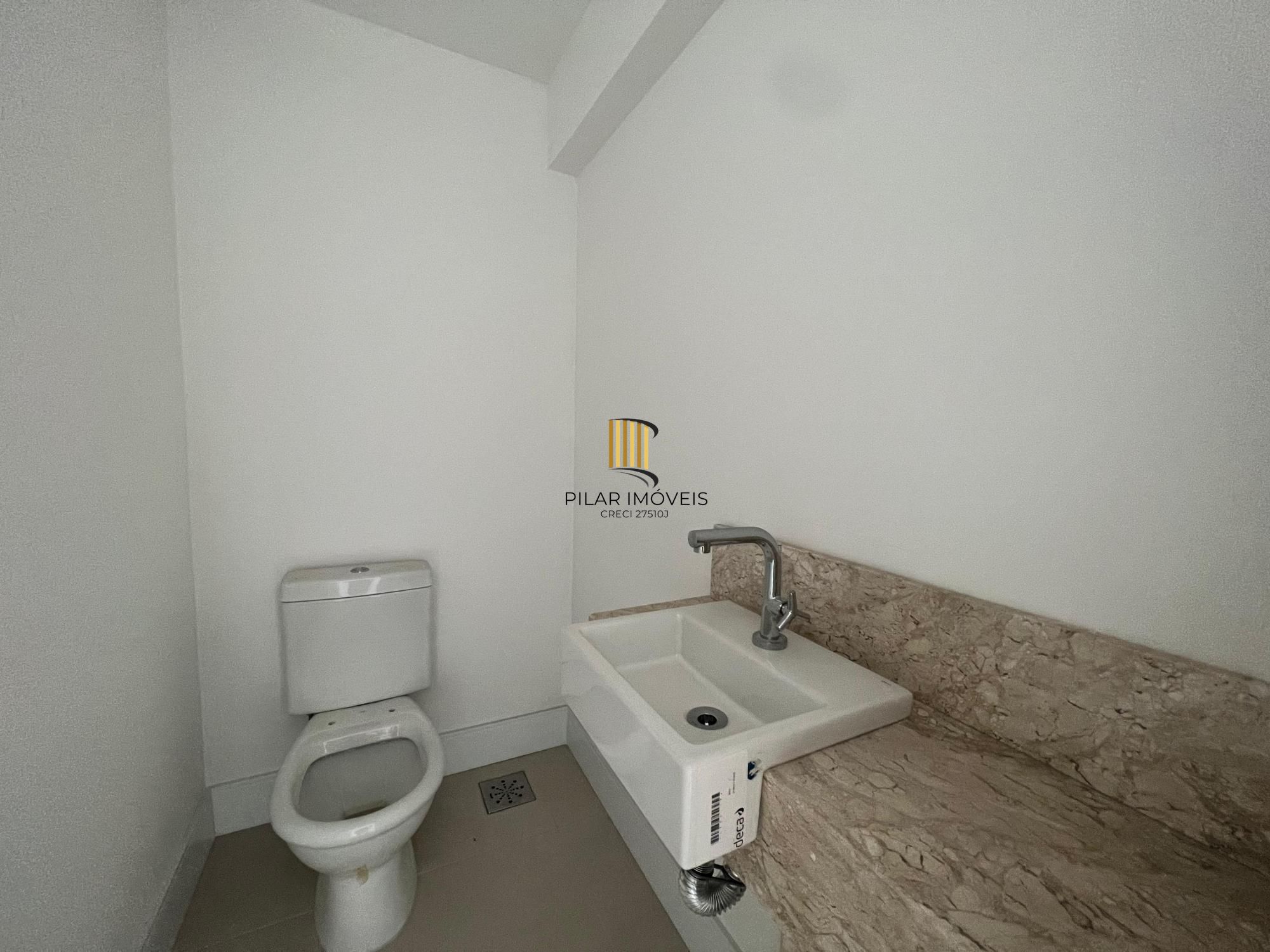 Apartamento com lareira, churrasqueira e 3 dormitórios no Central Park