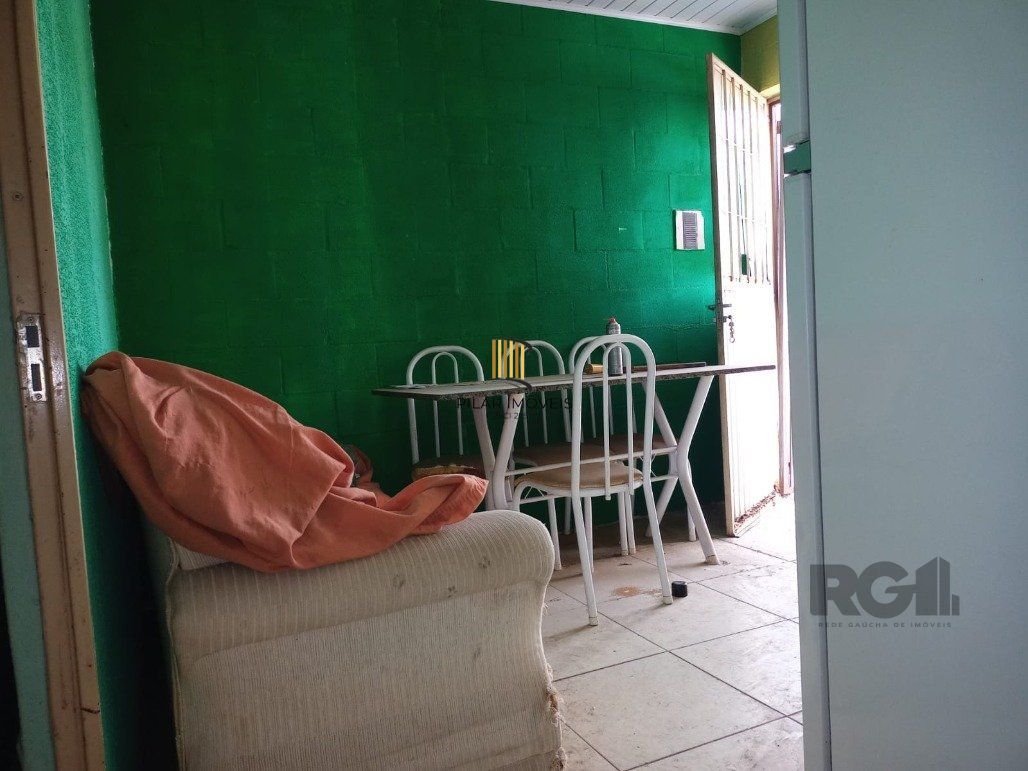 Apartamento 2 Dormitório(s) Bairro Rubem Berta