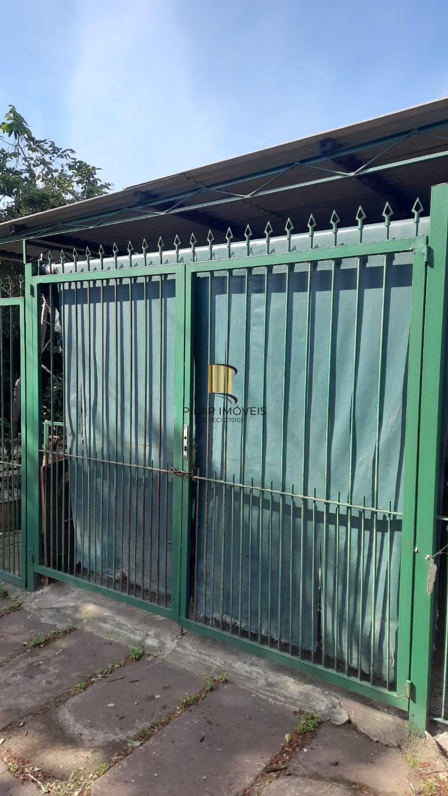 Terreno no Bairro Santo Antônio 196 M², Cercado e Murado.