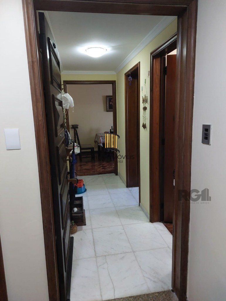 Apartamento 2 dormitórios no bairro Menino Deus
