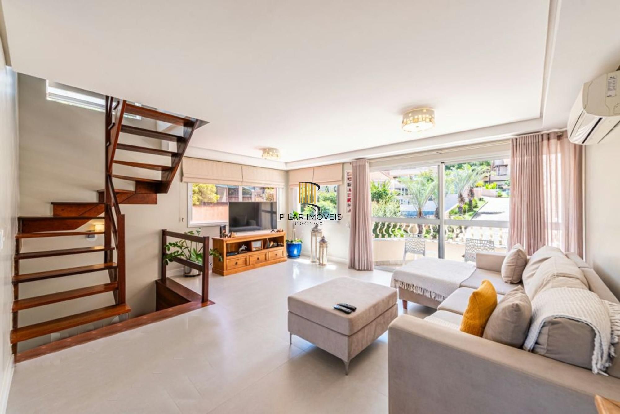 Casa de Esquina exclusiva em condominio fechado!!!