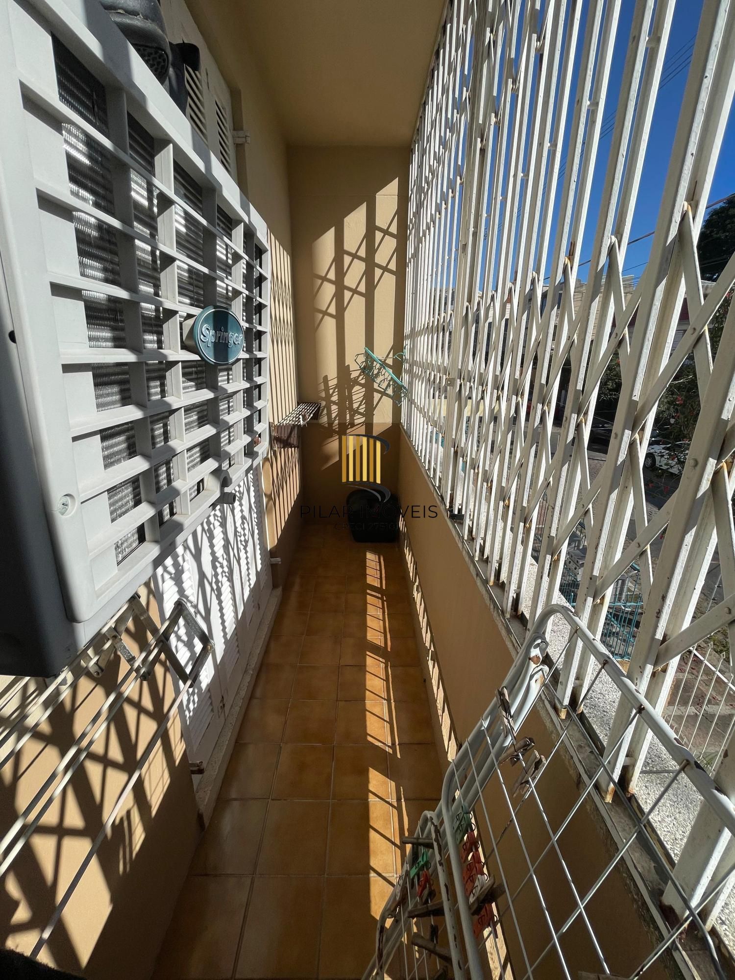 Apartamento para venda 2 dormitórios frente, Santa Antônio