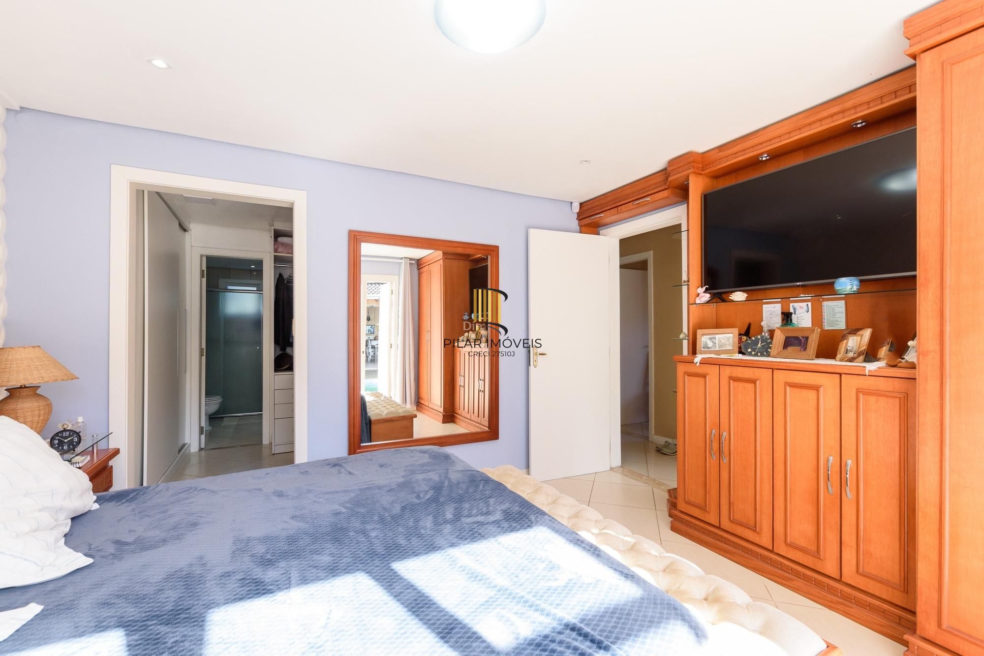 Venha morar em 350 m² com um clube em sua casa!