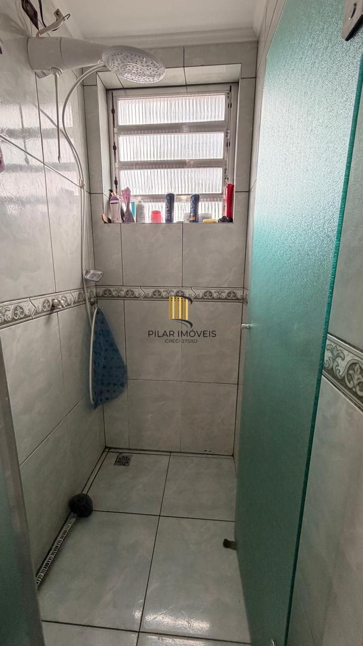 Apartamento de 3 dormitórios, localizado na Rua Marechal Mesquita.
