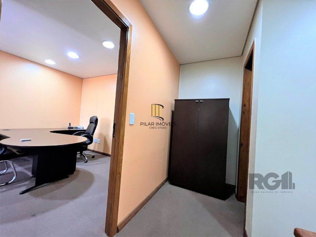 Excelente  Sala DUPLEX, unificadas, mobiliadas e equipadas, prontas para trabalhar!
