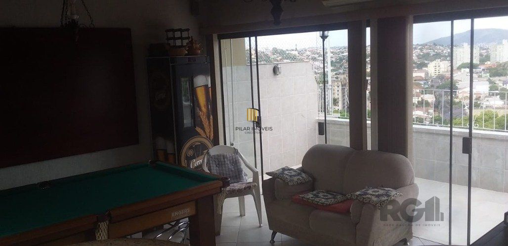 Cobertura 2 dormitórios no bairro Medianeira
