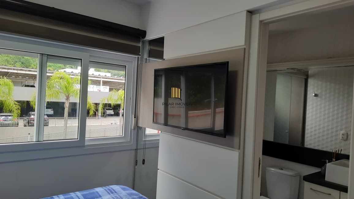 Apartamento 2 dormitórios no bairro Glória