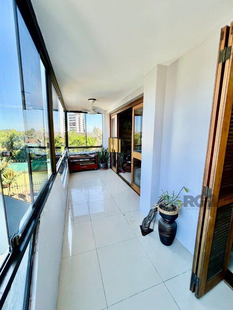 Espaçoso Apartamento