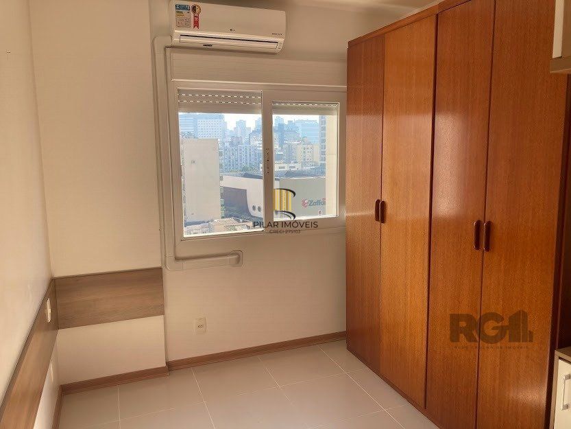 Apartamento 2 dormitórios com suíte para venda no SPOT Cidade Baixa em Porto Alegre.