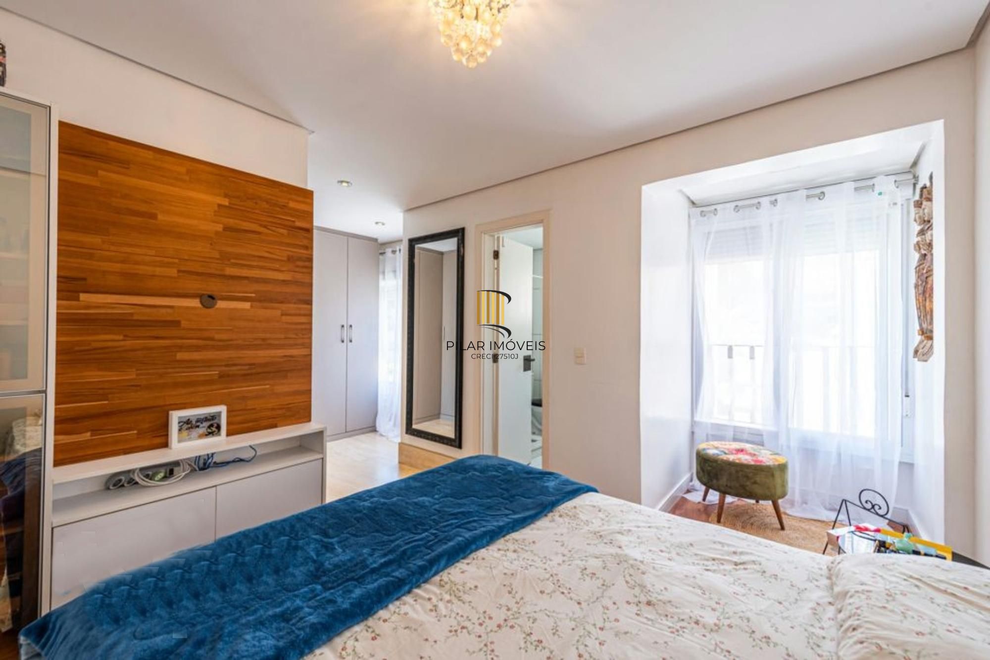 Casa de Esquina exclusiva em condominio fechado!!!