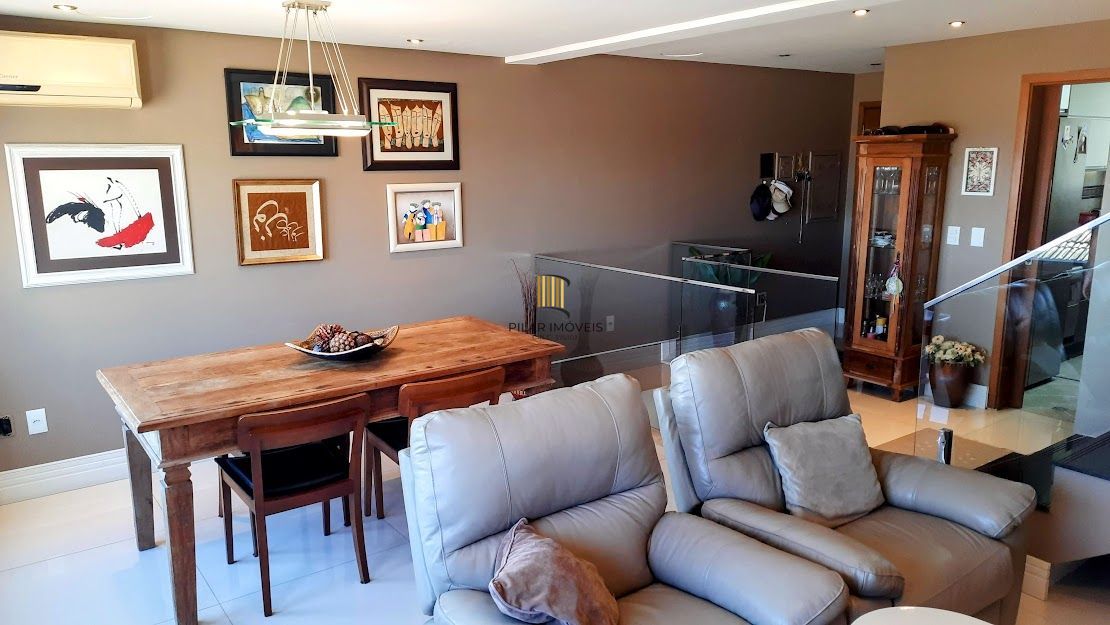 Casa de Condomínio 3 dormitórios no bairro Sétimo Céu