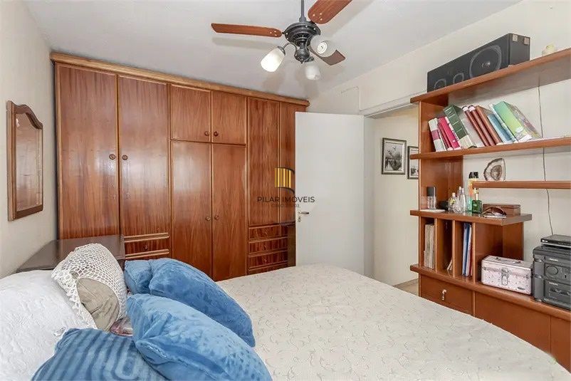 APARTAMENTO 2 DORMITORIOS E 1 VAGA AMPLO E CONSERVADO