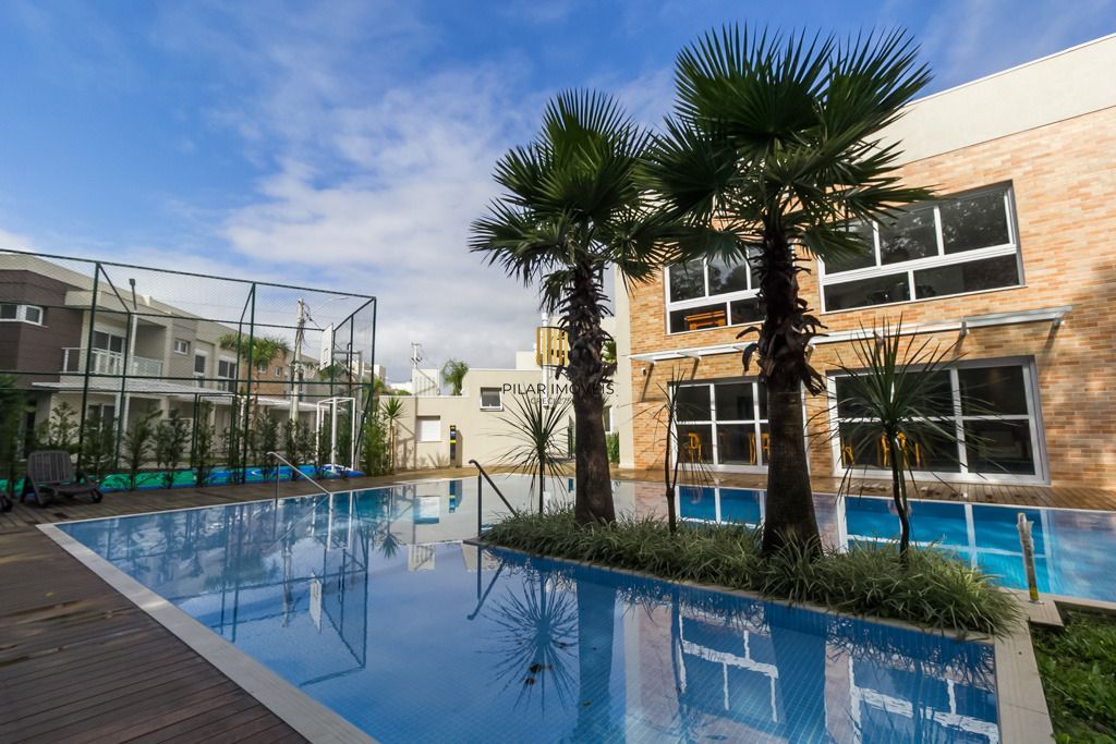 Casa com 3 dormitórios com suíte master em condomínio de alto padrão