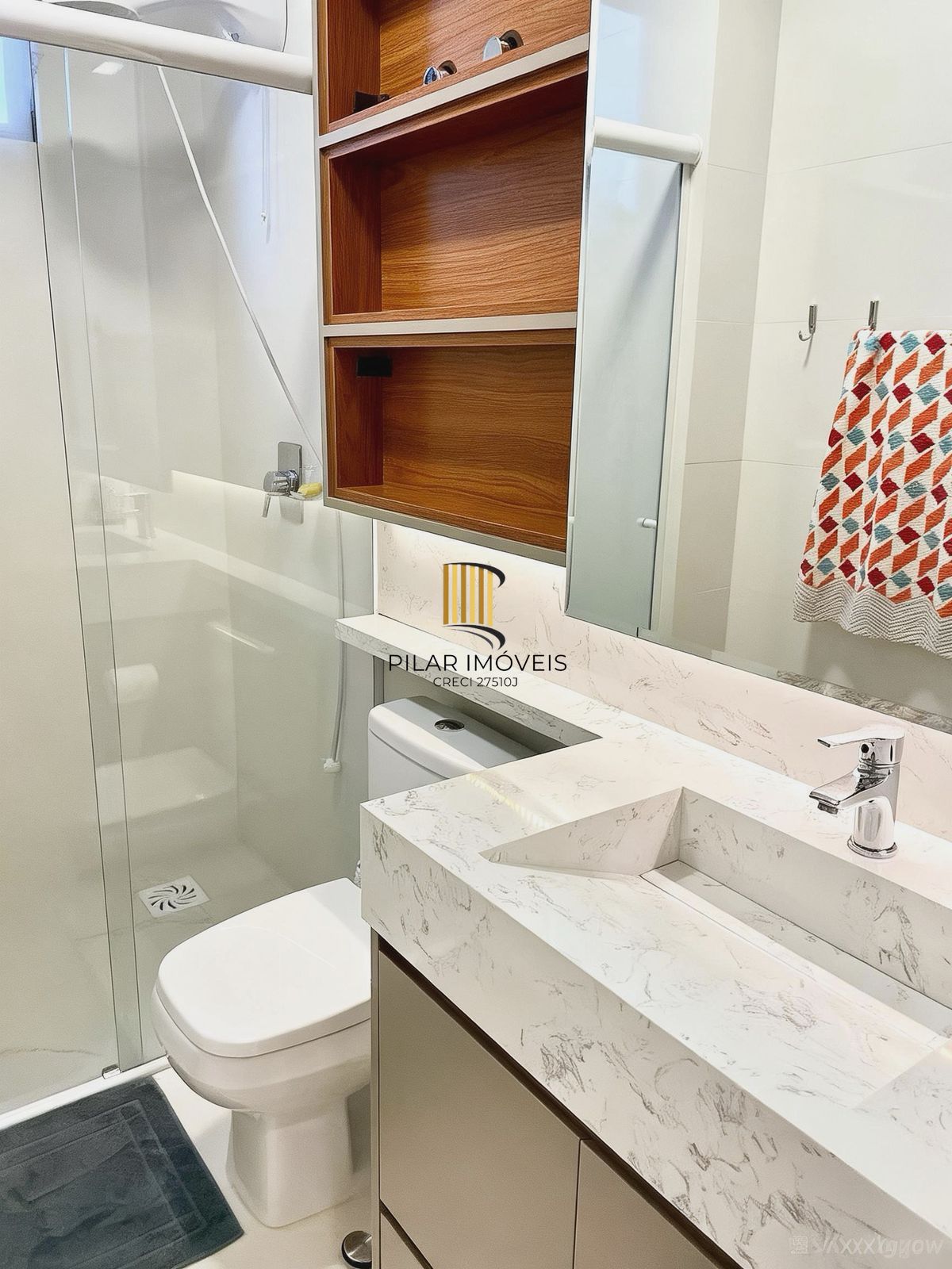 LUXO NA QUADRA DO MAR EM MEIA PRAIA ITAPEMA: 127m² MOBILIADO COM 3 SUÍTES E 3 VAGAS