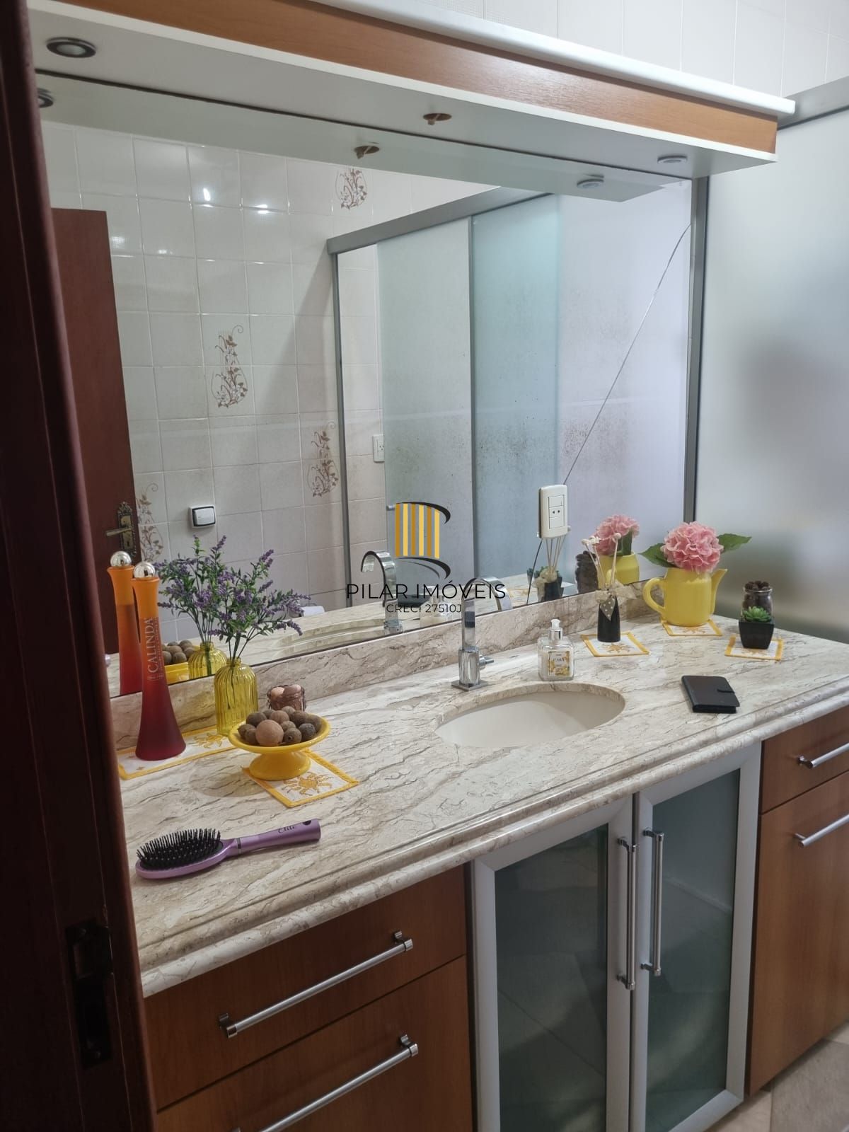 Casa com 3 Dormitórios, 1 Suíte, Área Gourmet e Estrutura para 2º Piso – Bairro Residencial, Próximo ao Centro de Alvorada.