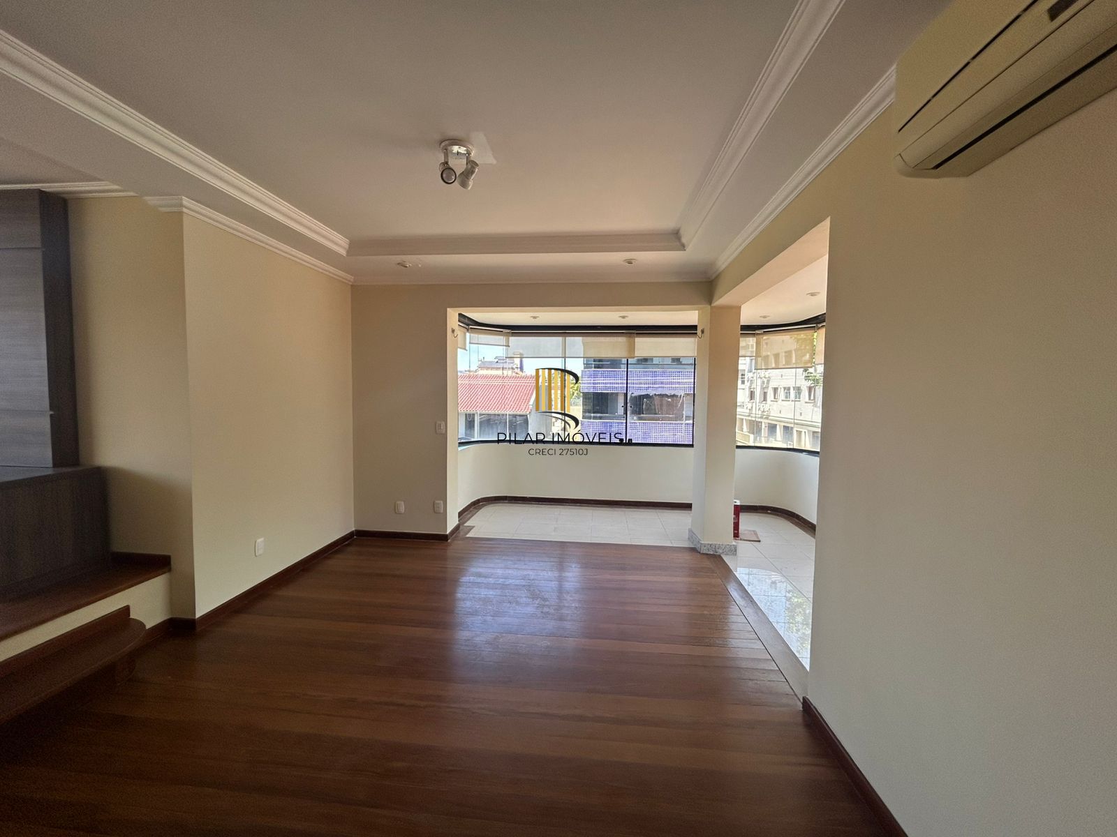Apartamento 4 dormitórios • 172 m² privativos • Suíte com hidromassagem • Jardim Lindóia