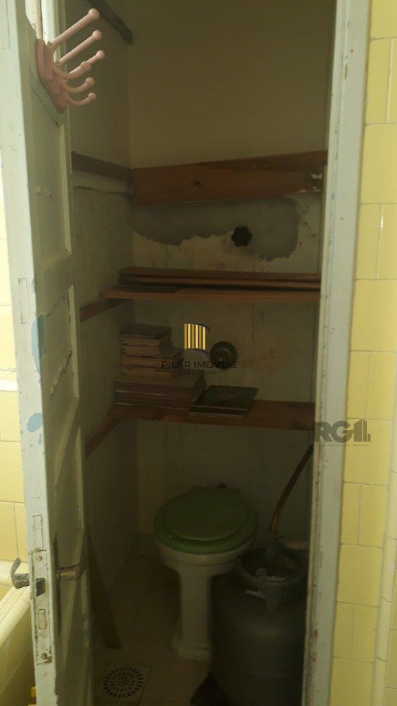 Amplo Apartamento no bairro Santana, proximo Hospital de Clinicas