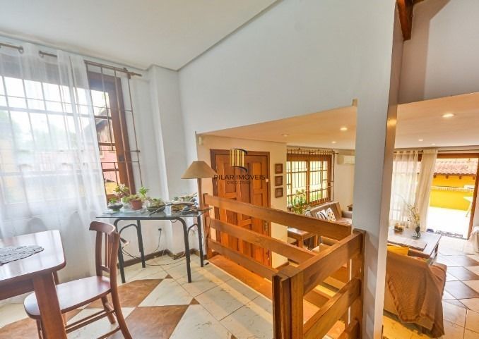 Casa 3 dormitórios no bairro Jardim Isabel