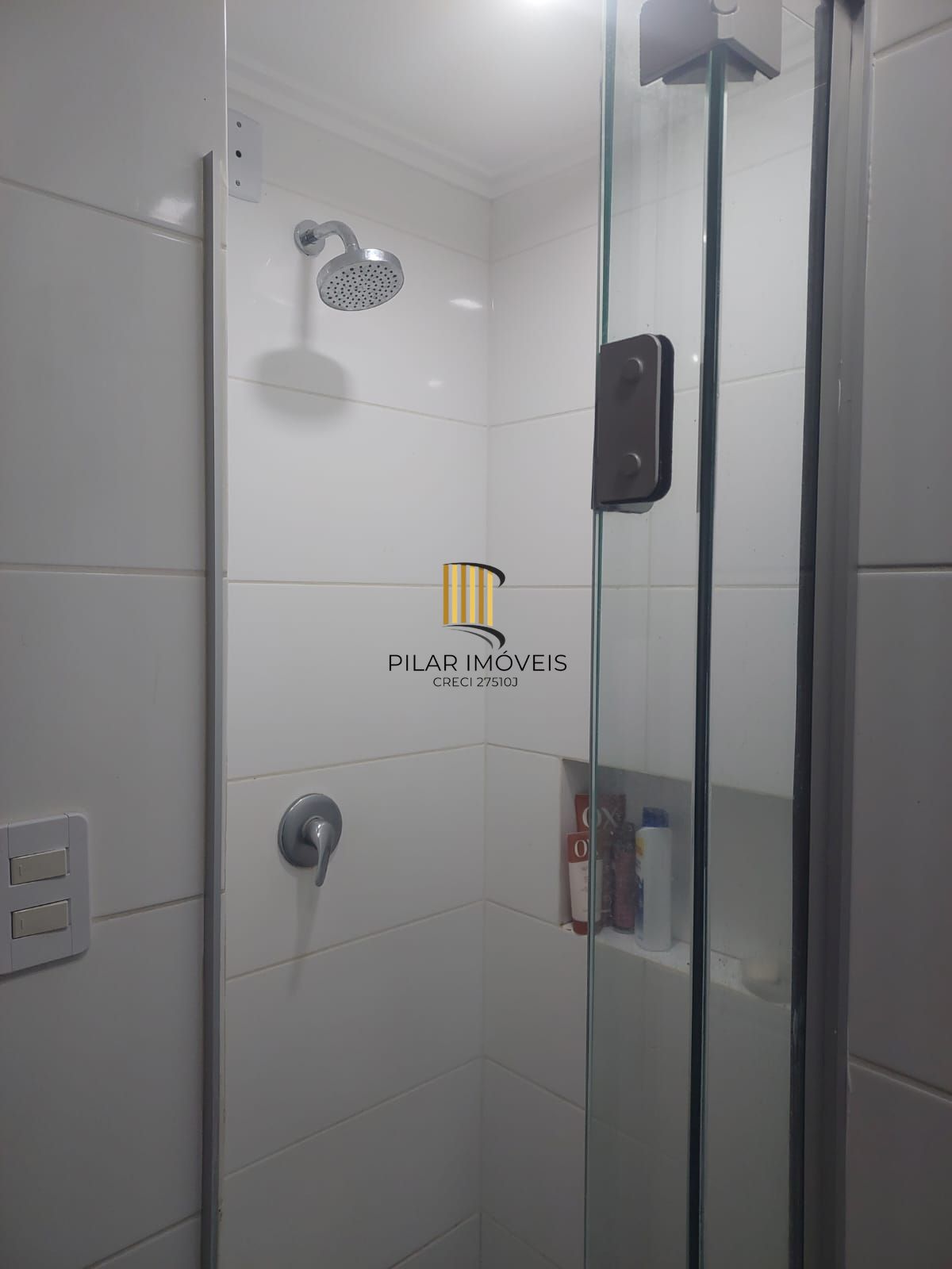 COBERTURA MENINO DEUS