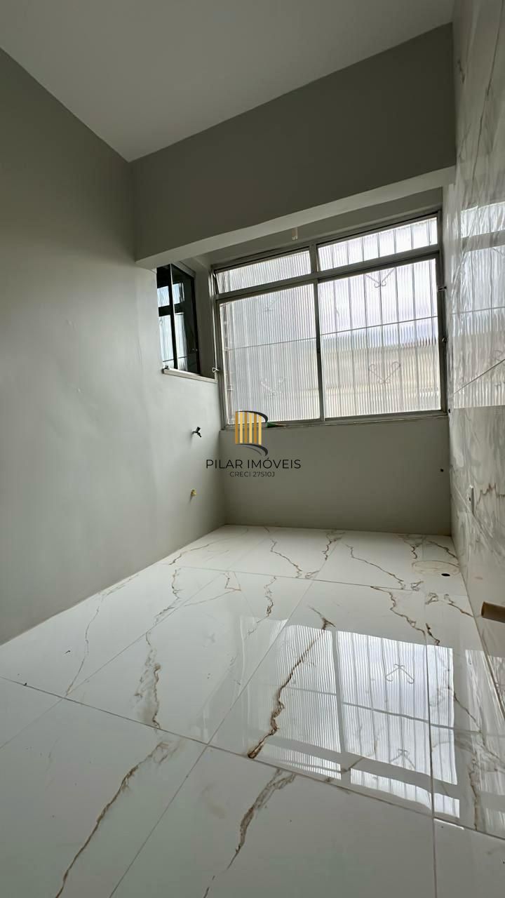 Apartamento 2 dormitórios no bairro Cavalhada