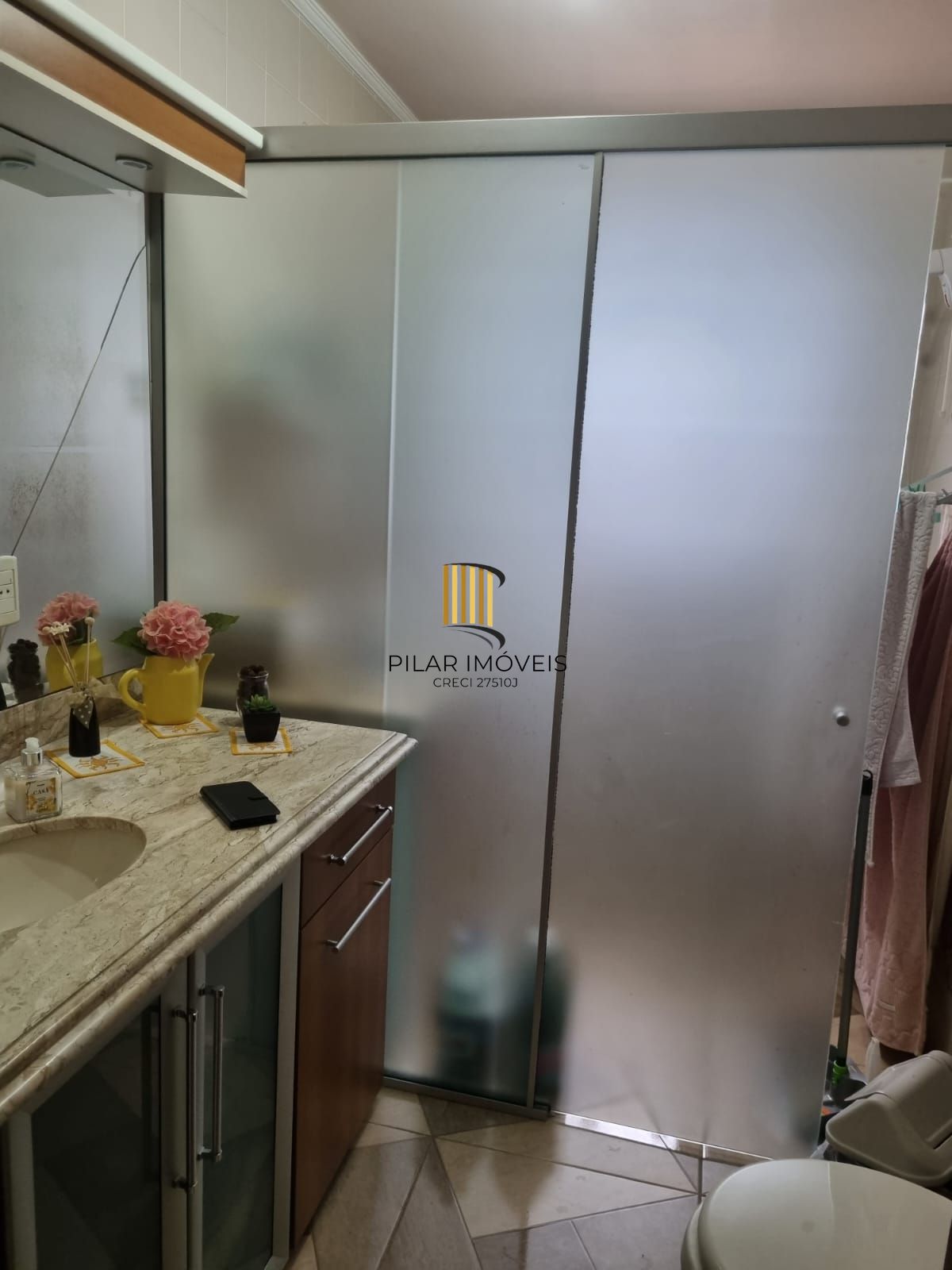 Casa com 3 Dormitórios, 1 Suíte, Área Gourmet e Estrutura para 2º Piso – Bairro Residencial, Próximo ao Centro de Alvorada.