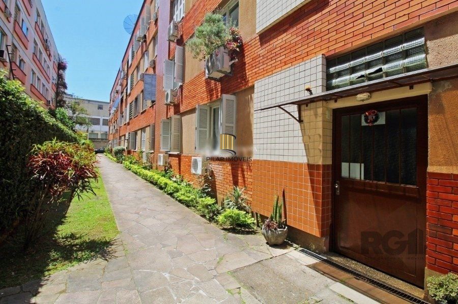 Apartamento 3 dormitórios no bairro Mont Serrat