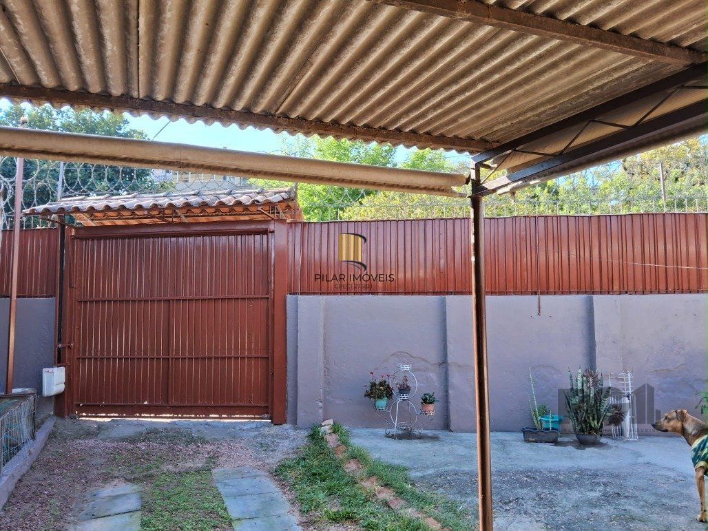 Casa 1 Dormitório(s) Bairro Glória