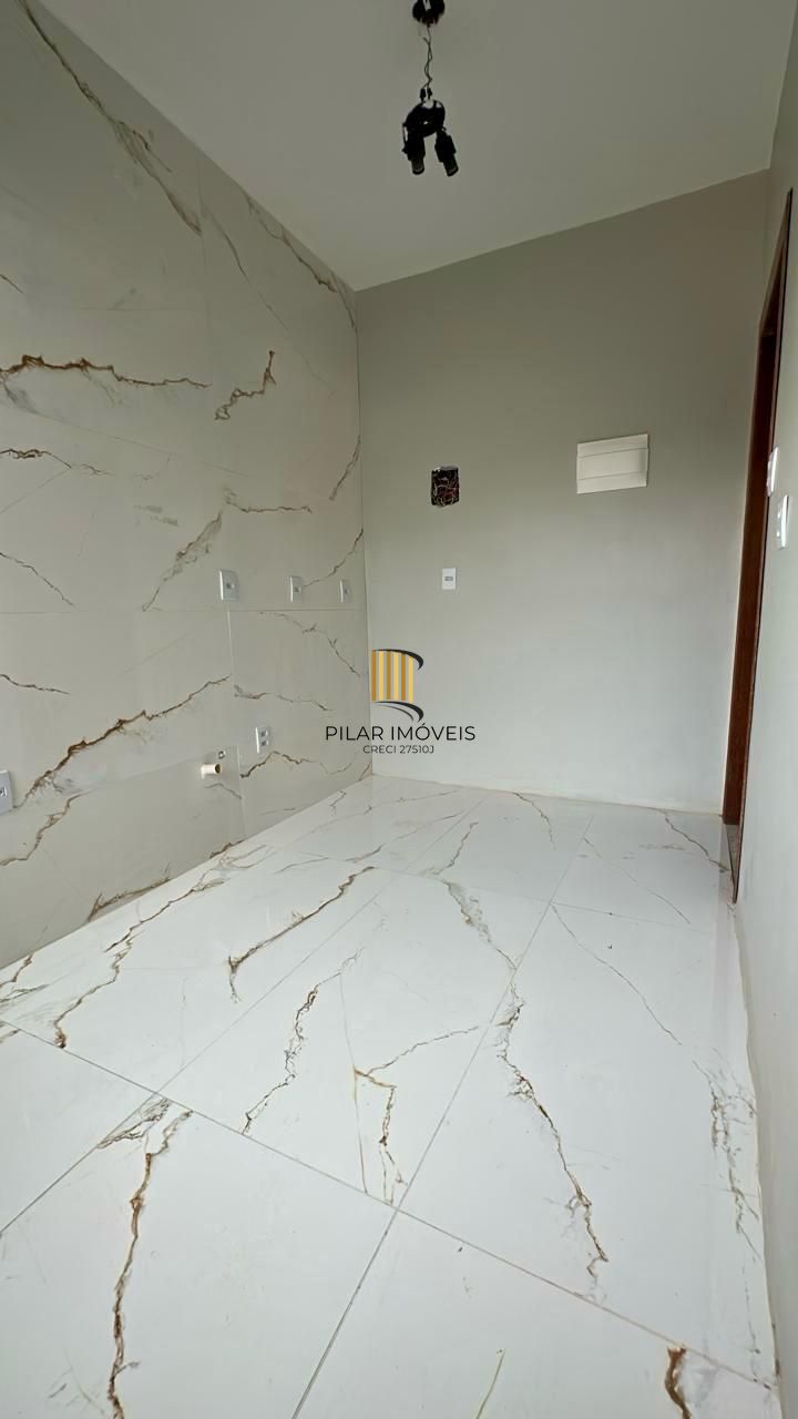 Apartamento 2 dormitórios no bairro Cavalhada